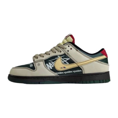 Nike SB Dunk Low x Stüssy